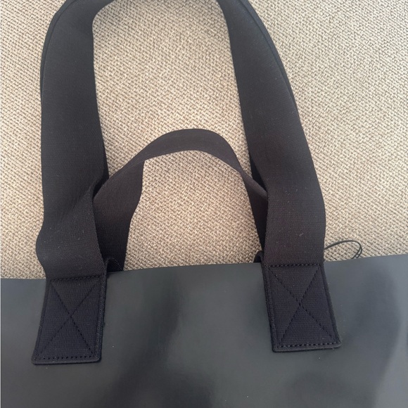 New ALLSAINTS Izzy LeatherTote Bag - Picture 8 of 10